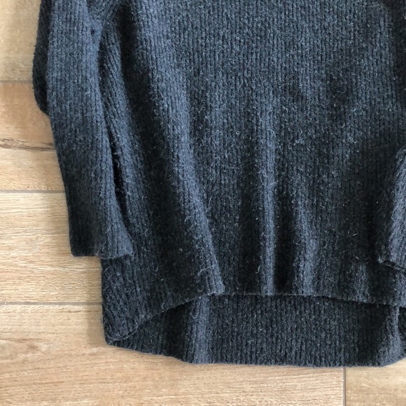 American eagle sweater - Picture 2 of 4